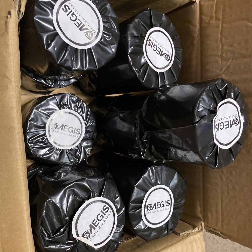 2 3/7”x 4” labels 12 rolls 300 Labels Each Roll DK-202 Includes 1 Snap On Frame