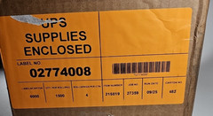 6000 UPS Fanfold Thermal Shipping Labels 4×8.25 Direct Thermal New Full Case