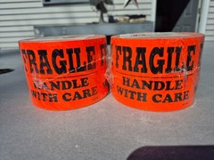 2 Rolls of 500 FRAGILE Handle with Care Red 1000 Stickers 3″ × 4″