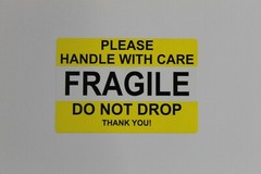 2 x 3 YELLOW 1,000 Roll FRAGILE HANDLE WITH CARE Stickers Labels Strong Adhesive