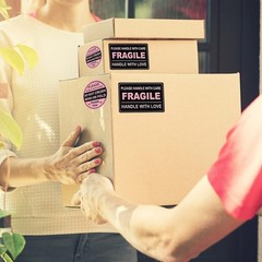 300 PCS Peel & Stick Adhesive Fragile Labels for Safe Shipping – Black Pink
