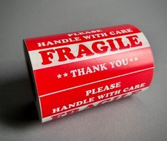 1 Sealed Roll Large 3″ x 5″ Fragile Stickers Handle with Care Fragile Labels 500