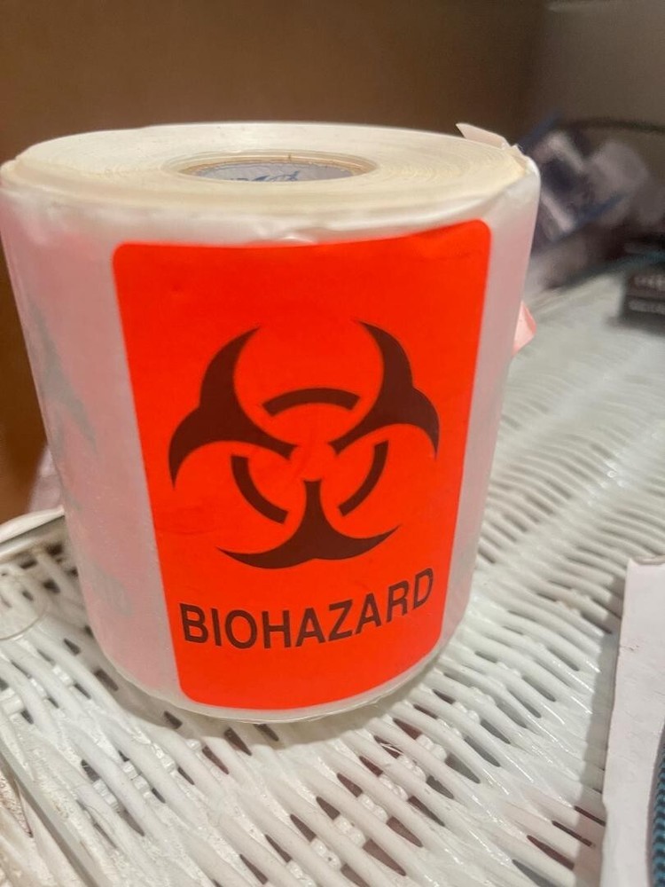 Bright Red BIOHAZARD D.O.T. Shipping Warning Caution Labels 3″x2″, 400/Roll(4G)